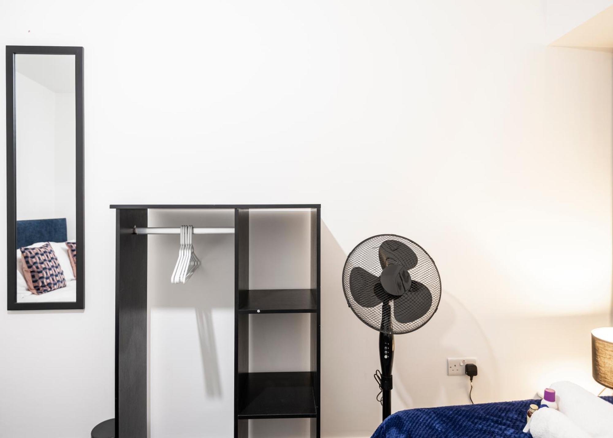 Apartament Cozy Vibes Refined 2Br Flat Bury  Zewnętrze zdjęcie